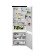 AEG NSC7G752ES 70cm Fully Integrated 70/30 Fridge Freezer Frost Free with Sliding Hinge - E Rated