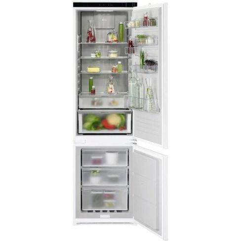 AEG NSC8M192DS Integrated Extra Tall Fridge Freezer, AI CoolAssist, 70:30 Split, D Energy