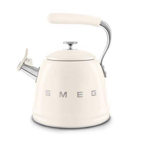 Smeg WKF01CR 2.3 litre, Whistling Kettle in Cream