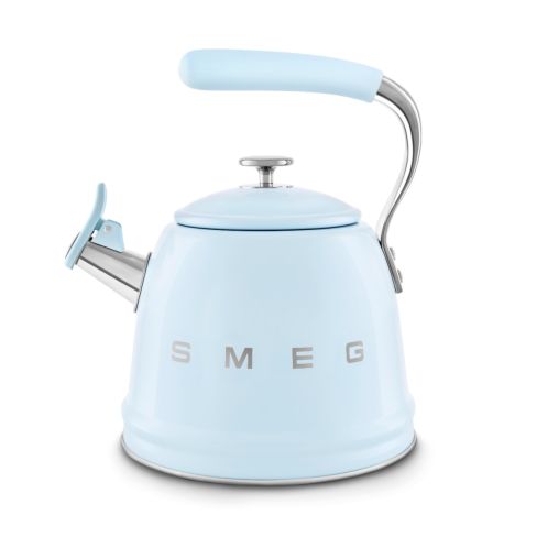 Smeg WKF01PB 2.3 litre, Whistling Kettle in Pastel Blue